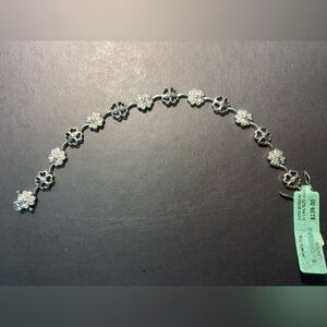 Elegant Silver Floral Bracelet